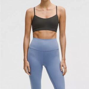 Lululemon light blue capri leggings